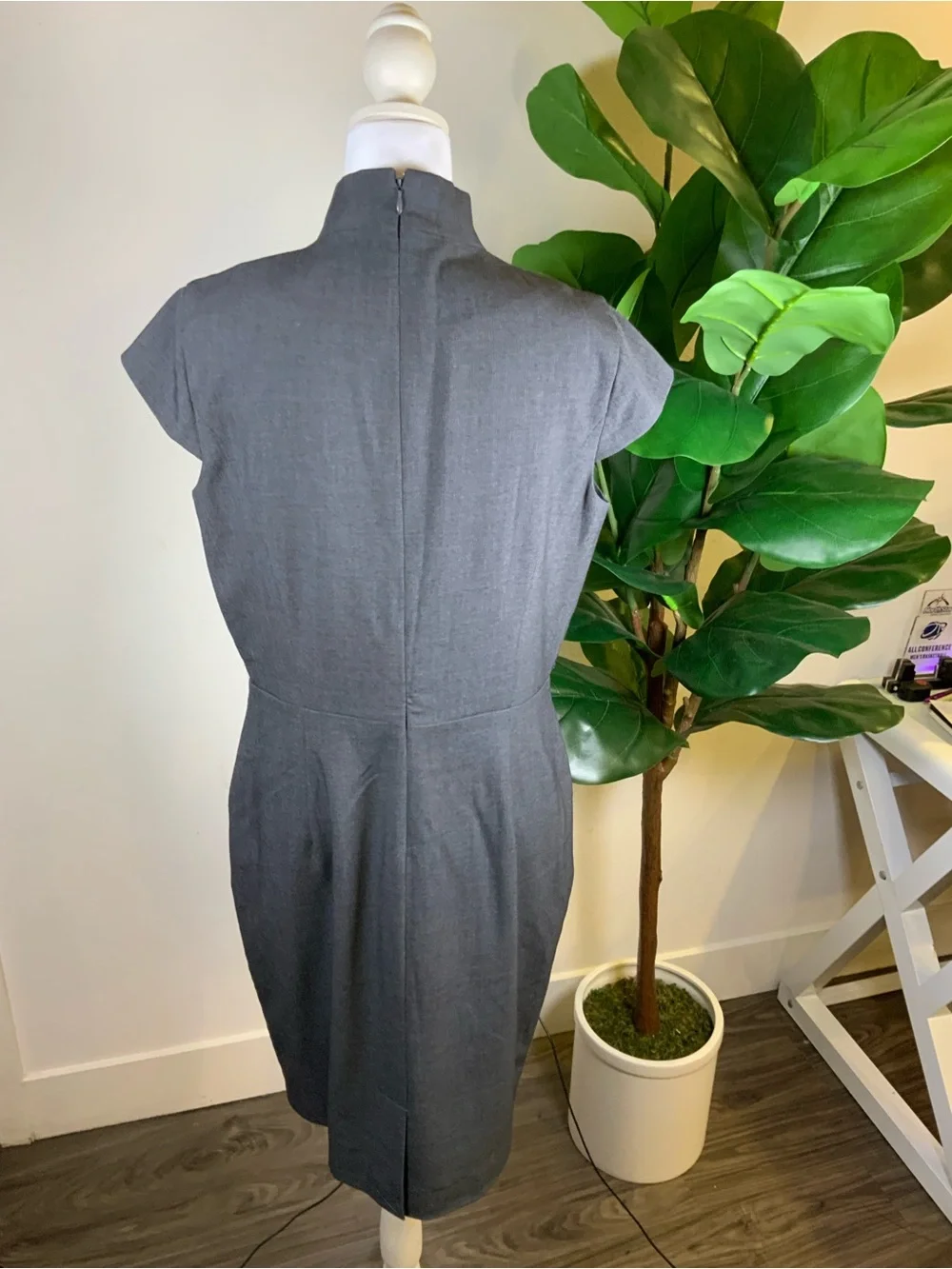 Calvin Klein Charcoal Gray Cap-Sleeve Midi Dress